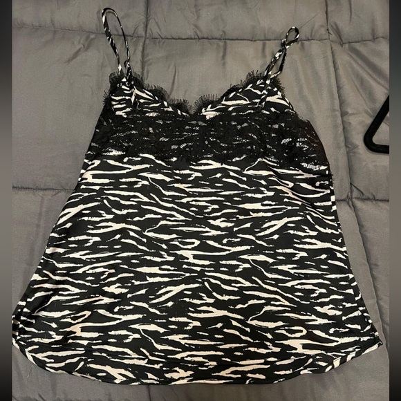 Abercrombie & Fitch Lace Top - Picture 3 of 3